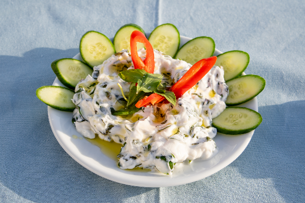 Haydari/Yoghurt Appetizer