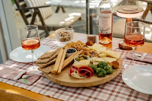 Yöresel Şarap Tabağı / Regional Wine Platter